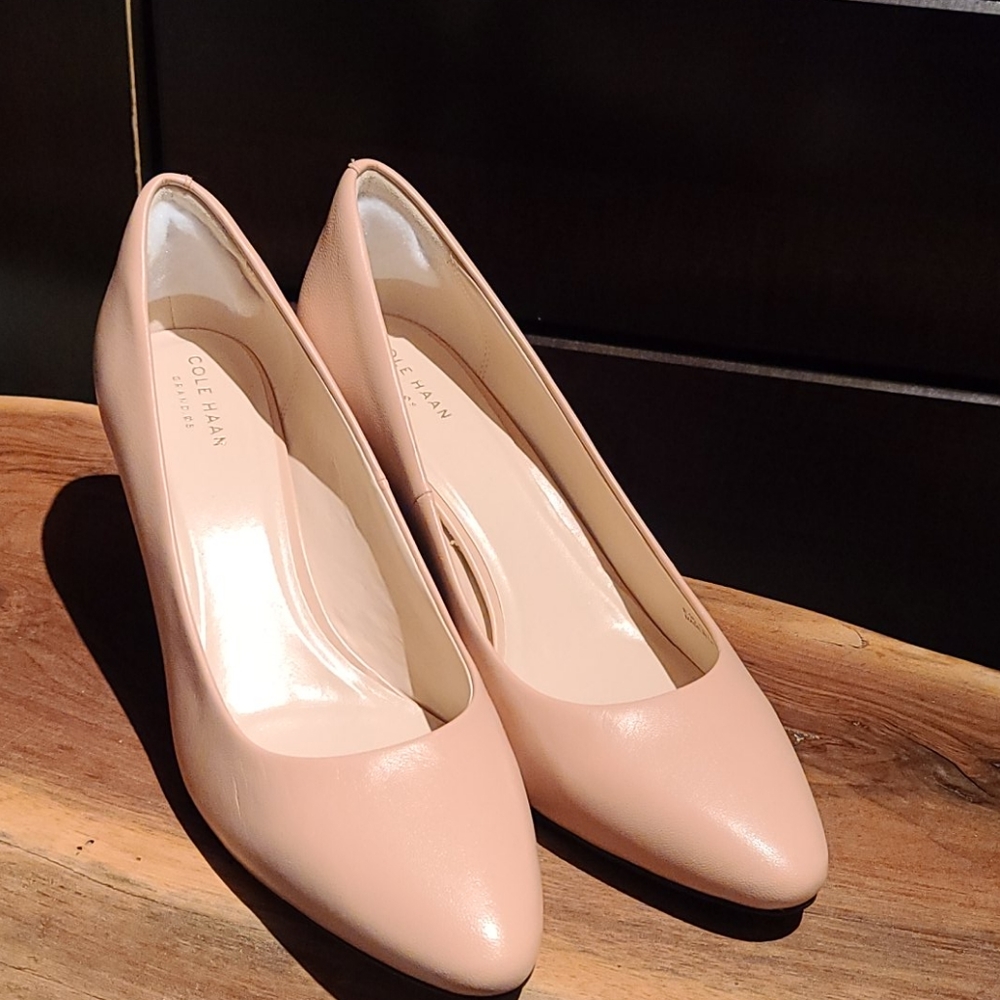 Cole Haan dress shoes